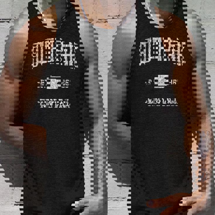 ペンシルバニア州サウスパークのヴィンテージアスレチックスポーツデザイン。 タンクトップ 彼への贈り物