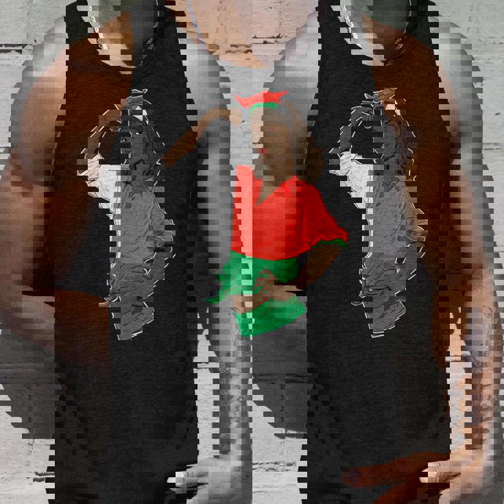 マダガスカルガール アンブレイカブル・アイ マダガスカル タンクトップ 彼への贈り物