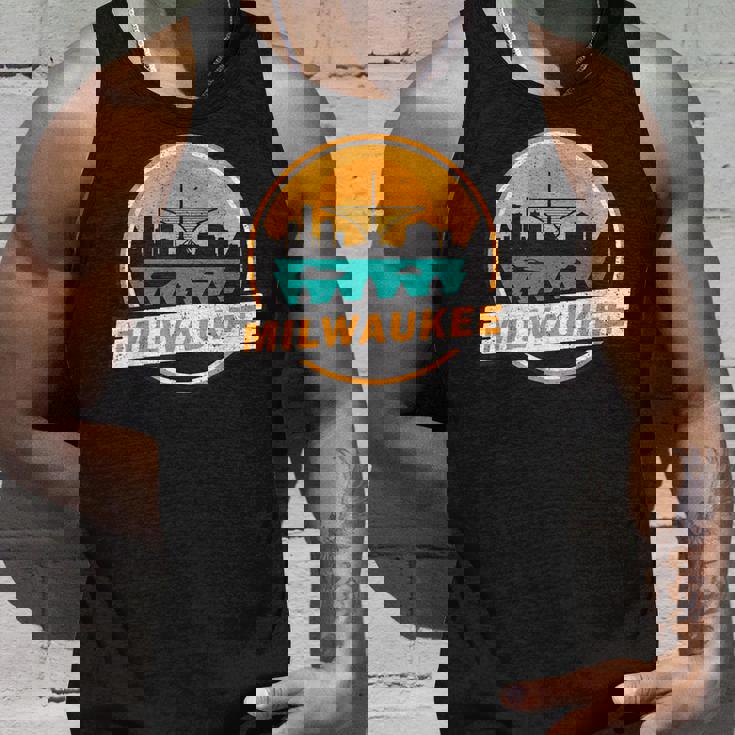 ミルウォーキー スカイライン ランドマーク ミルウォーキー ベイ ヴィンテージ タンクトップ 彼への贈り物