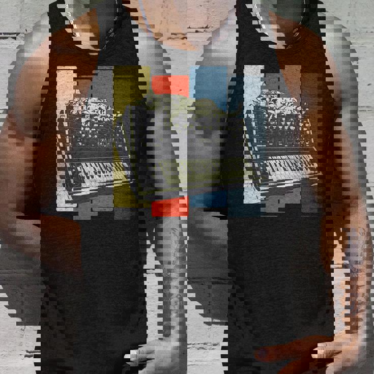 モジュラー シンセサイザー キーボード テクノ ビンテージ アナログ 猫 長袖tシャツ タンクトップ 彼への贈り物