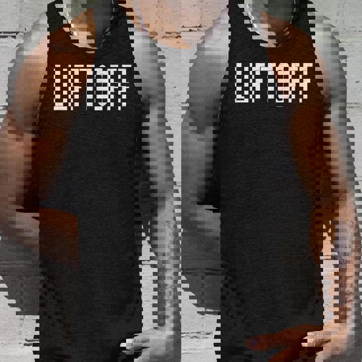 リフトオフ タンクトップ 彼への贈り物