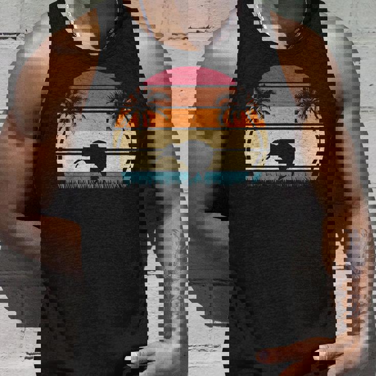 レトロ キウイバード サンセット キウイ鳥 ニュージーランド キウイ鳥 タンクトップ 彼への贈り物