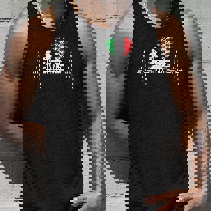 ローマ コロッセオ ハートビート イタリア イタリア国旗 ハート ローマン ローマ タンクトップ 彼への贈り物