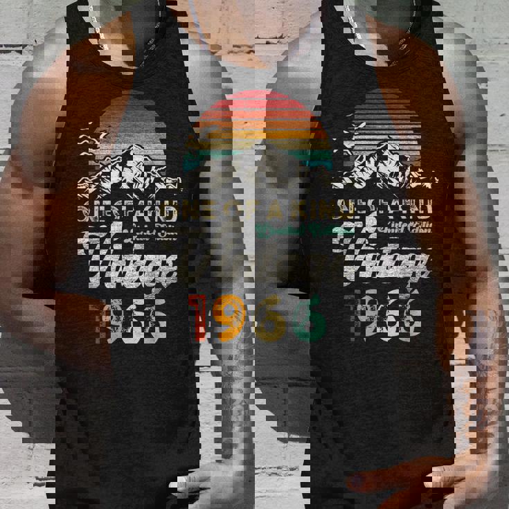 ヴィンテージ 1966 誕生日 60年 マウンテン レトロ タンクトップ 彼への贈り物