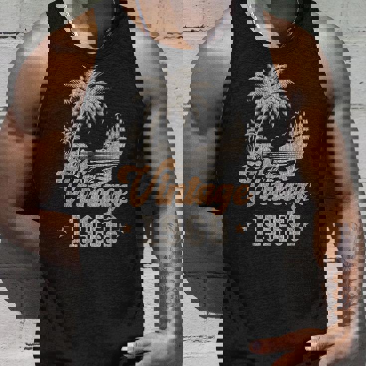 ヴィンテージ 1968 誕生日 58歳 ヤシの木 タンクトップ 彼への贈り物