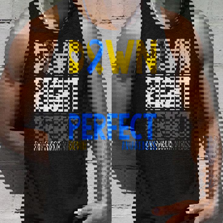 世界ダウン症啓発デーダウン右パーフェクトt21 タンクトップ 彼への贈り物