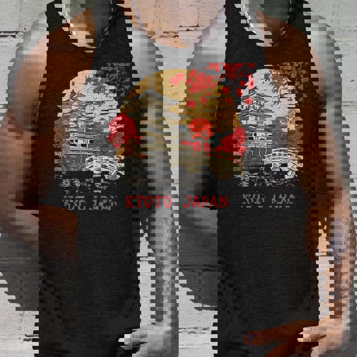 京都 日本 パゴダ 秋 風景 アート お土産 タンクトップ 彼への贈り物