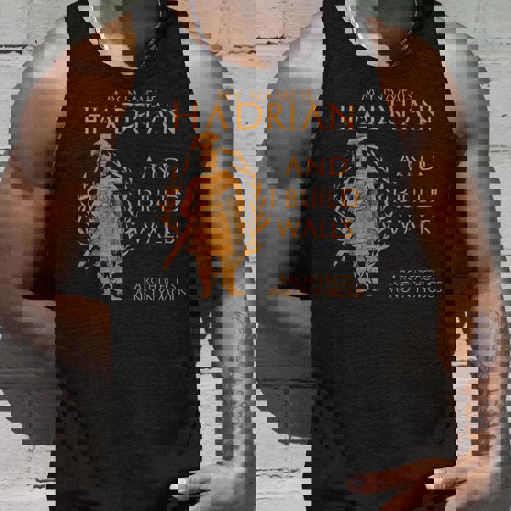 古代ローマ 皇帝ハドリアヌス 建築家 匿名 面白い タンクトップ 彼への贈り物