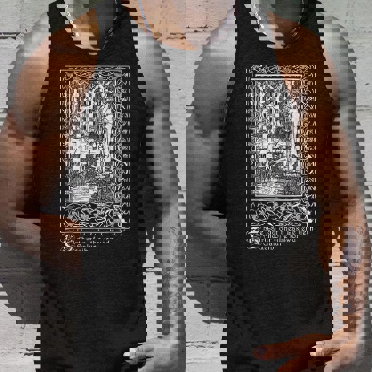 湖の女、エクスカリバー、オーブリー・ビアズリーのイラスト タンクトップ 彼への贈り物