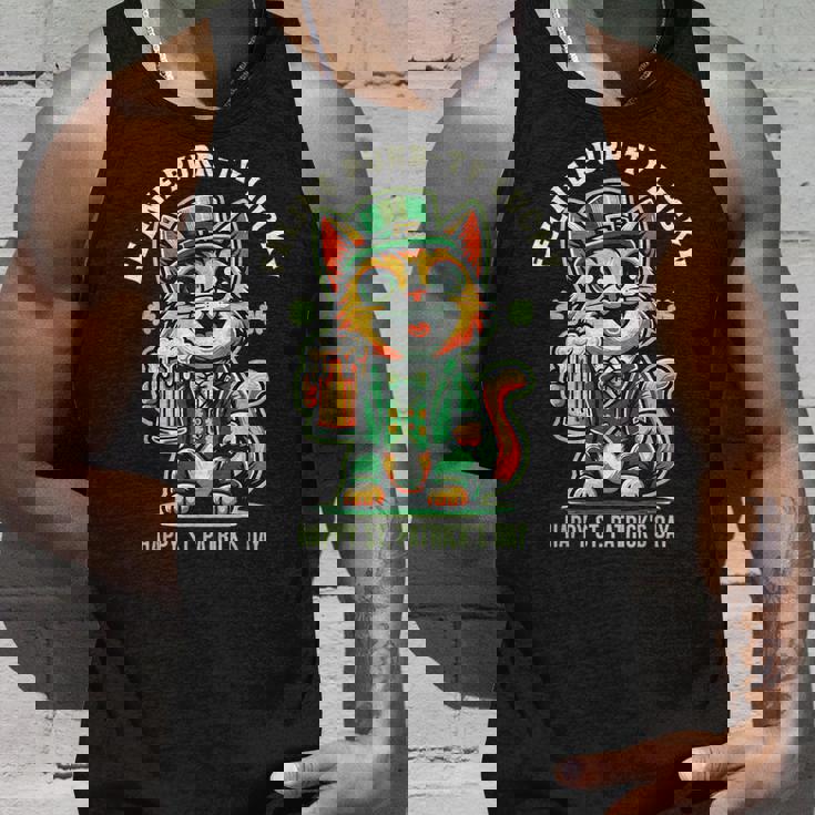 猫のパーティラッキー：セント・パトリックス・デーの猫愛好家たち タンクトップ 彼への贈り物