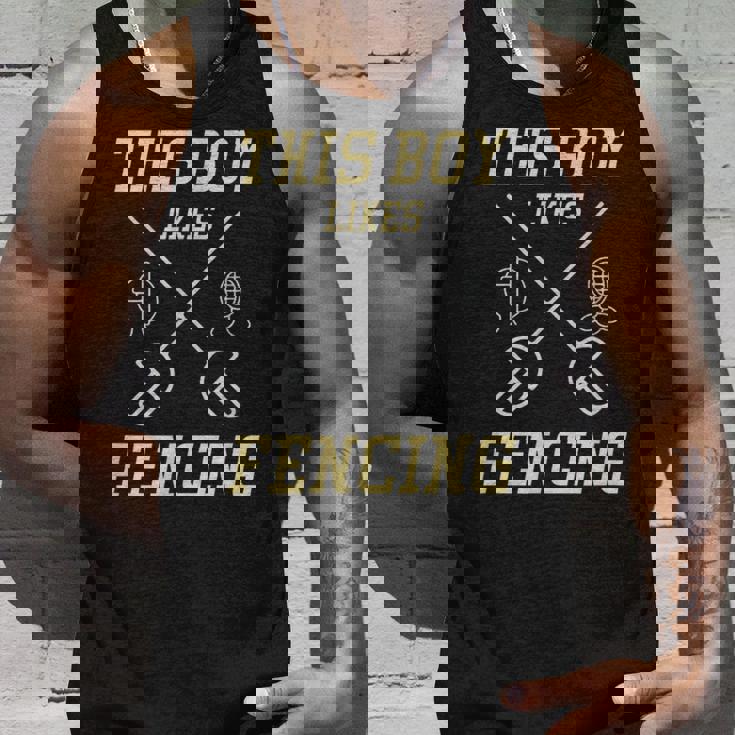 男の子はフェンシングが好き スポーツ 趣味 フェンシング タンクトップ 彼への贈り物