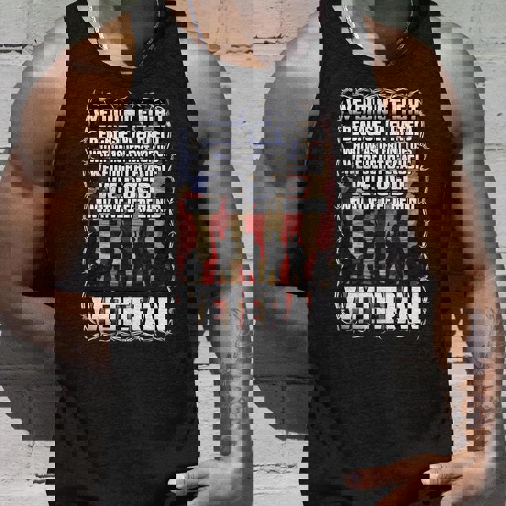 私たちは戦わなかった 私たちは愛しました 退役軍人 アメリカの旗 愛国的 長袖tシャツ タンクトップ 彼への贈り物