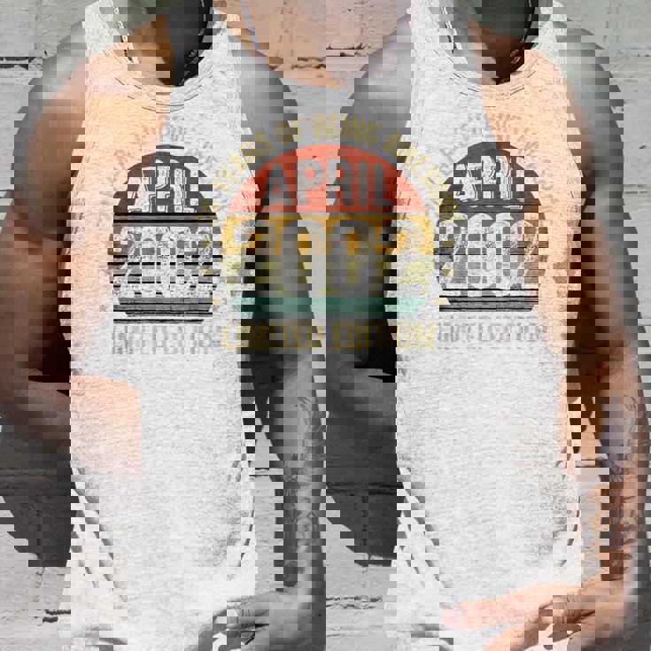 On Back 2002年4月の誕生日 限定版 ヴィンテージ 24Th タンクトップ 彼への贈り物