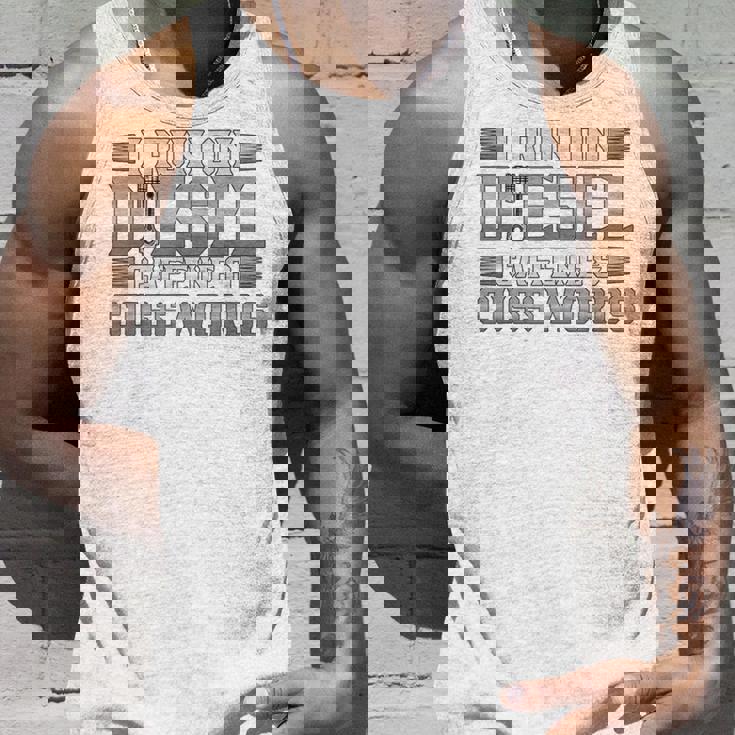 ディーゼルカフェインで走るトラック運転手 タンクトップ 彼への贈り物