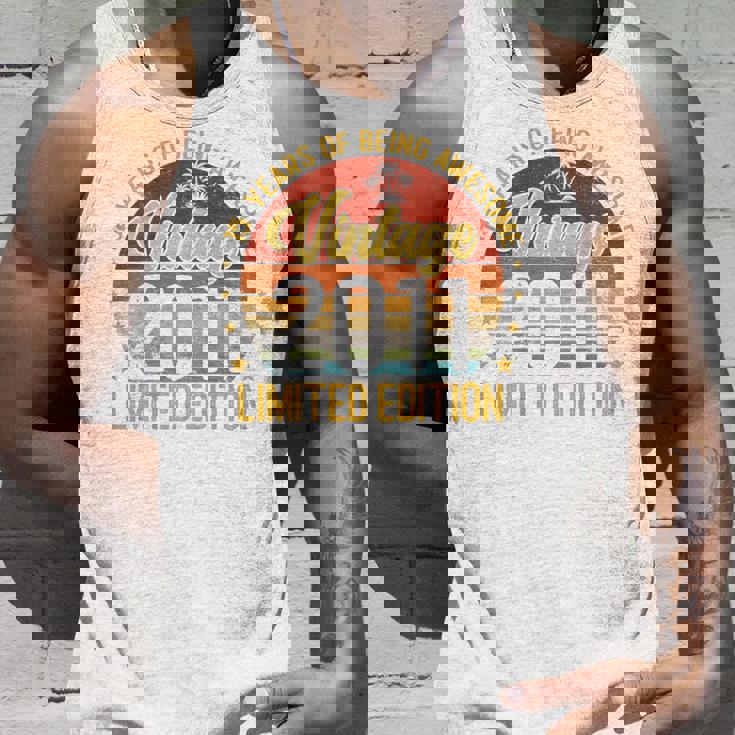 裏面 ヴィンテージ 15 誕生日 デコレーション メンズ 15歳 2011 15歳 タンクトップ 彼への贈り物