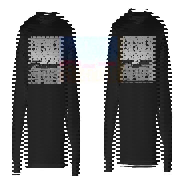 Magritteによるゴルコンダの有名な絵画。 長袖tシャツ 長袖Tシャツ