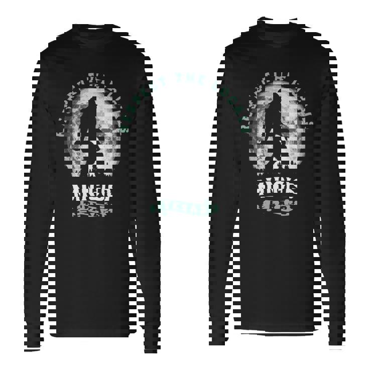 Mingus Texas Bigfoot Night Walk Retro Moon 長袖tシャツ 長袖Tシャツ