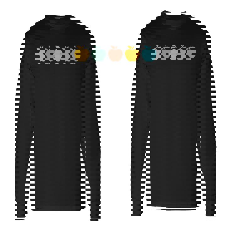 かわいいりんごの先生 長袖Tシャツ