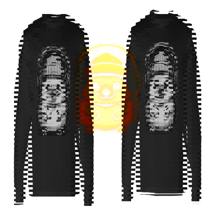 かわいいハリネズミ、ビーニーとヘッドフォン、居心地の良い音楽愛好家。 長袖tシャツ 長袖Tシャツ