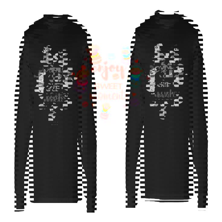 クレヨンしんちゃん かすかべ防衛隊とマカロンしんちゃんのティータイム 長袖tシャツ 長袖Tシャツ