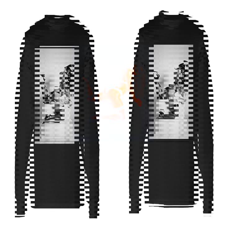 セクシーガールグラフィックtシャツ マスクのセクシーなファッションモデル 長袖Tシャツ