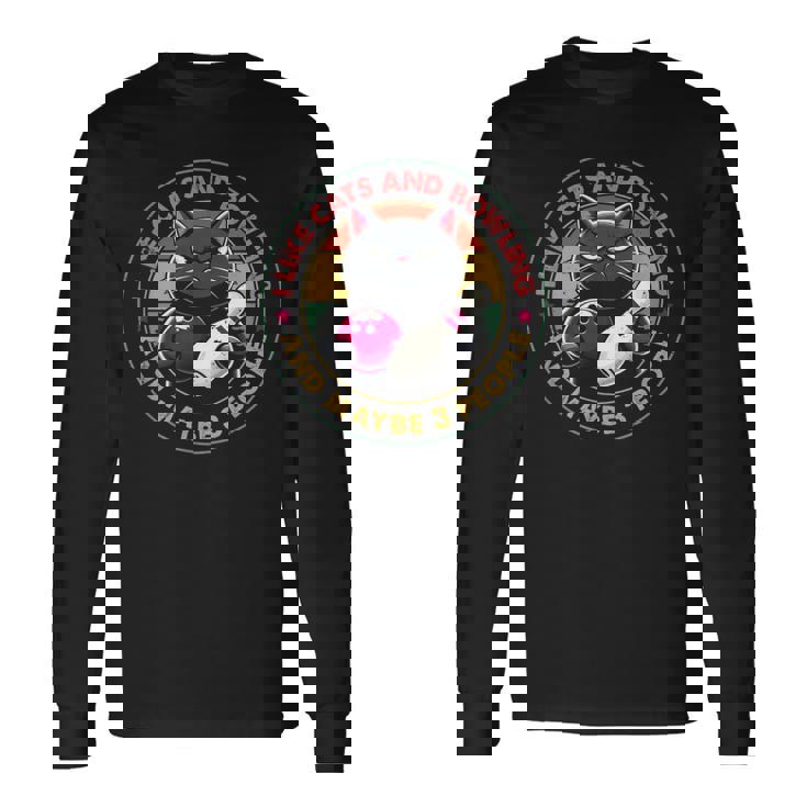 私は猫とボーリングが好きで、多分3人で面白い猫愛好家です 長袖Tシャツ