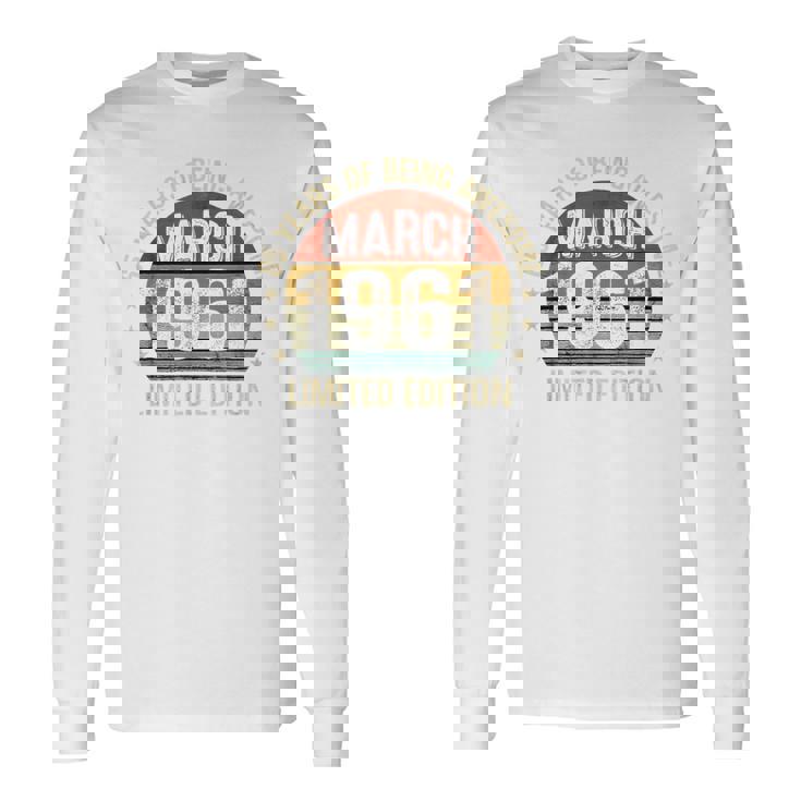 1961年3月の誕生日記念限定版ヴィンテージ65歳。 長袖Tシャツ