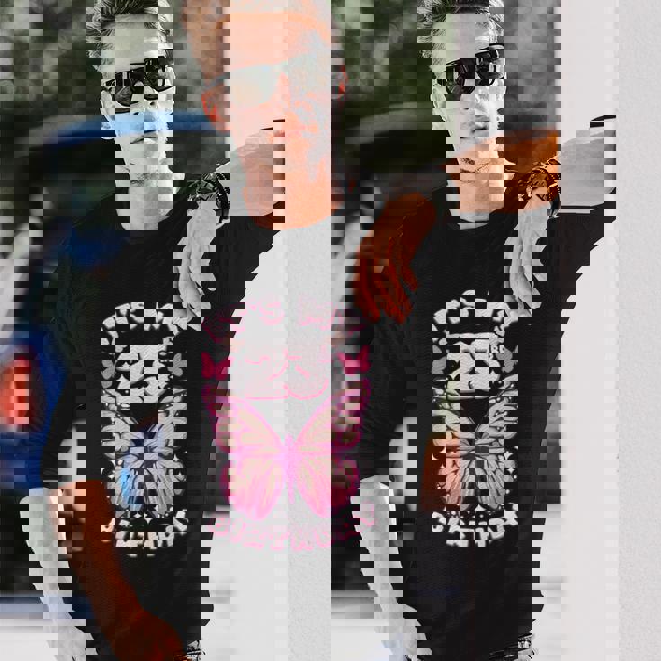 23歳の誕生日、少女23年、蝶と23の数字 長袖Tシャツ 彼への贈り物