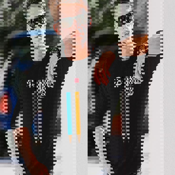 2B Or Not 2B 鉛筆 シェイクスピア ハムレット 引用 面白い 長袖tシャツ 長袖Tシャツ 彼への贈り物