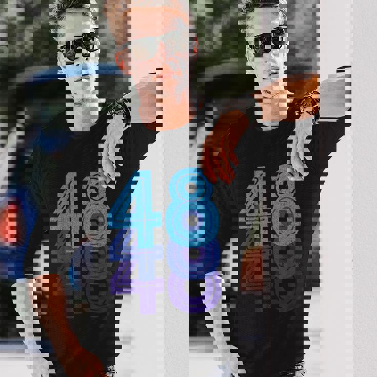 48ラッキーナンバー48歳の誕生日のスポーツチーム 長袖Tシャツ 彼への贈り物