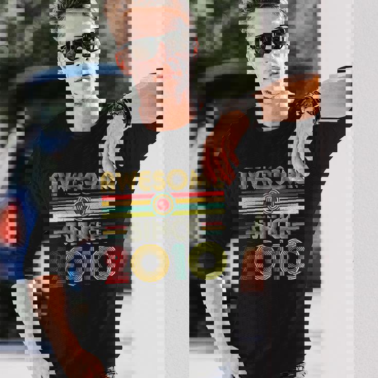 Awesomeince 2010 Classic Year Birth Of Birthdayintage 長袖Tシャツ 彼への贈り物