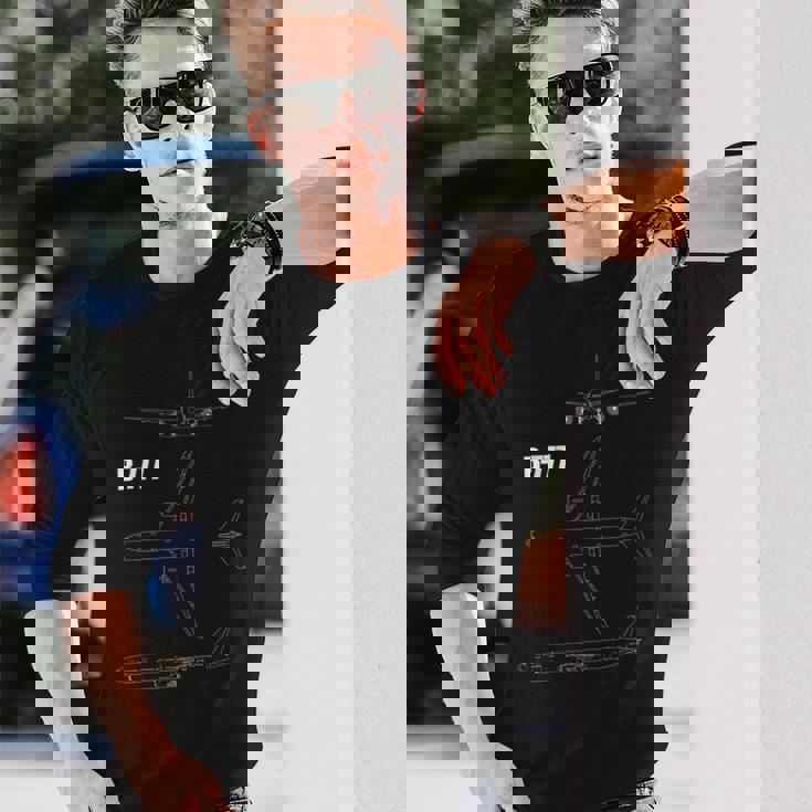 B-777 航空機設計図 長袖Tシャツ 彼への贈り物