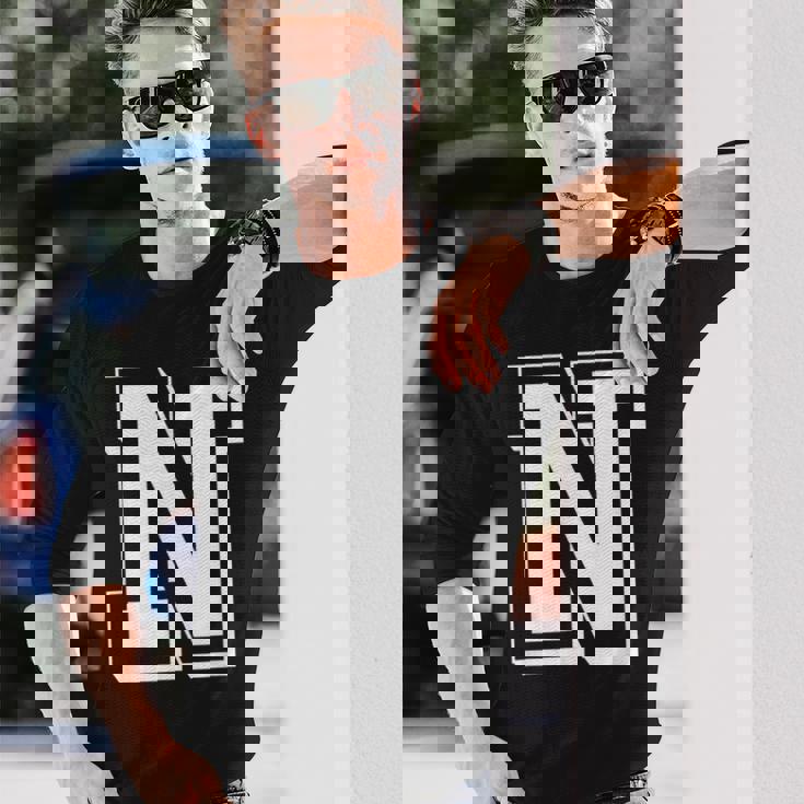 Best Friendshipseven Letters N From Friends 長袖Tシャツ 彼への贈り物