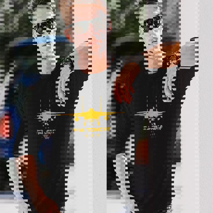 F-14 トムキャット 戦闘機 ジェット クラシック ミリタリー 航空 デザイン 長袖Tシャツ 彼への贈り物