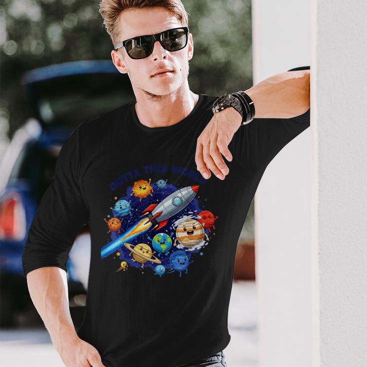 Outta This World かわいい惑星宇宙好き、宇宙飛行士銀河 長袖Tシャツ 彼への贈り物