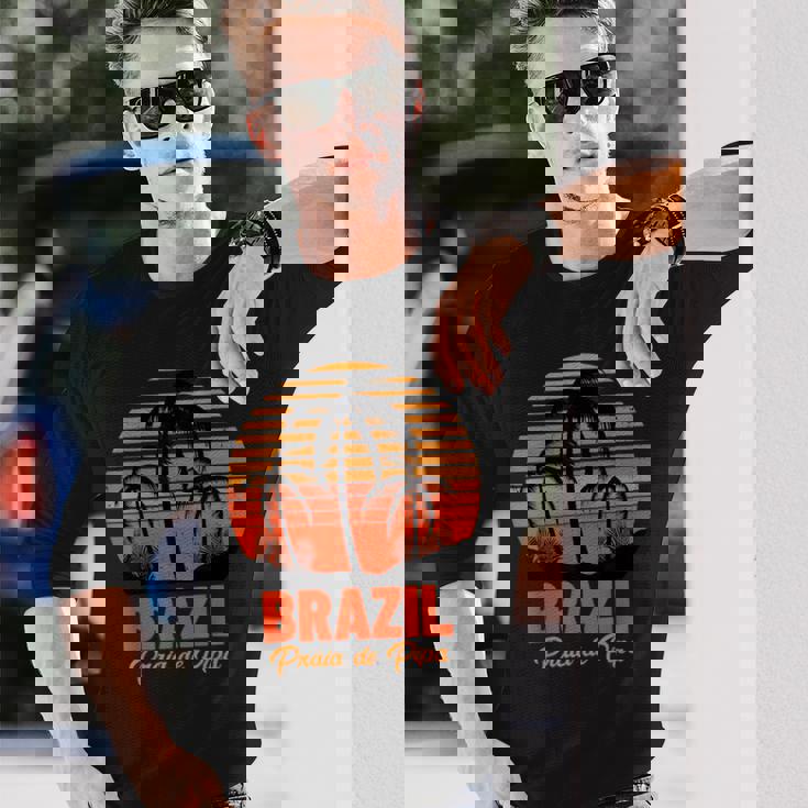 Praia De Pipa ブラジル 長袖Tシャツ 彼への贈り物