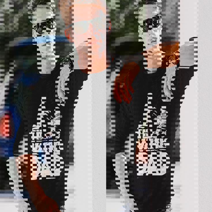 The Walking Dad Happy Father's Day Dadhortleeve Graphic 長袖Tシャツ 彼への贈り物