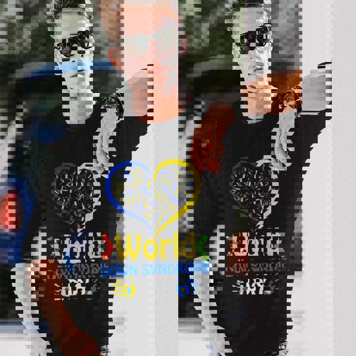 World Downyndrome Day Upport And Awareness 321 長袖Tシャツ 彼への贈り物