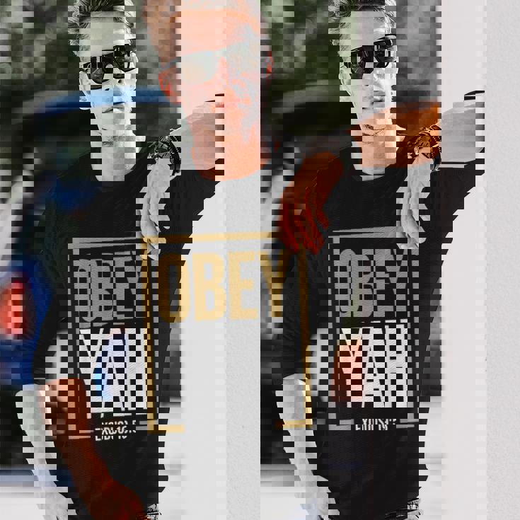 Yah Exodus 19 長袖Tシャツ 彼への贈り物