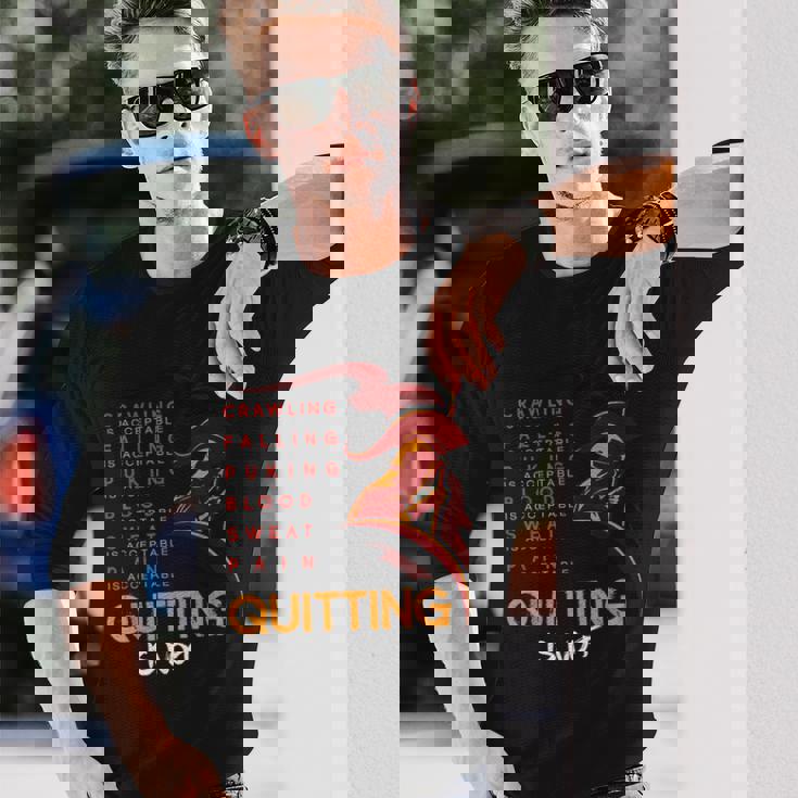 やめることは許されない スパルタンとマッドレース 長袖Tシャツ 彼への贈り物