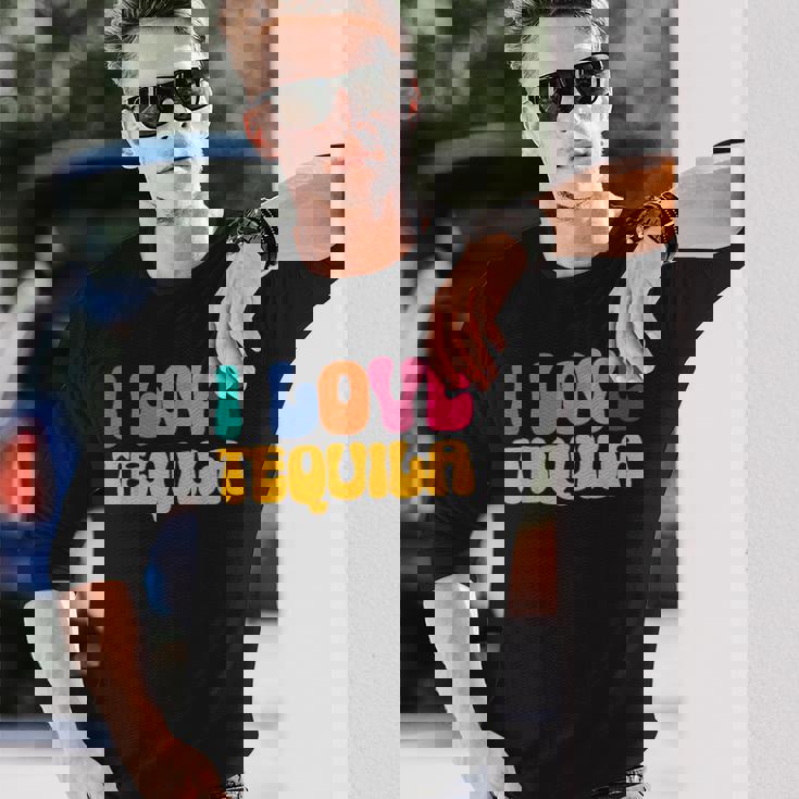 アイ・ラブ・テキーラ、グルーヴィー・テキーラ・ドリンカー・ラバーズ 長袖Tシャツ 彼への贈り物