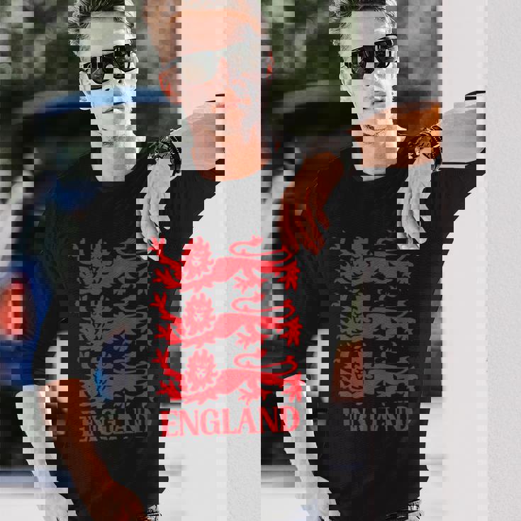 イングランドのスポーツファンのためのイングリッシュフットボールサッカーグラフィック 長袖Tシャツ 彼への贈り物