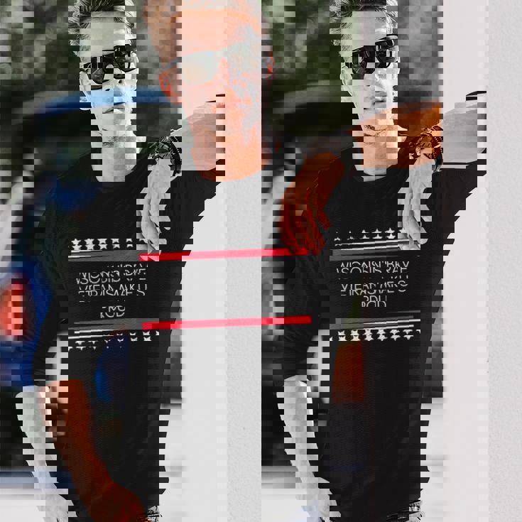 ウィスコンシン州退役軍人への感謝の気持ち 長袖Tシャツ 彼への贈り物