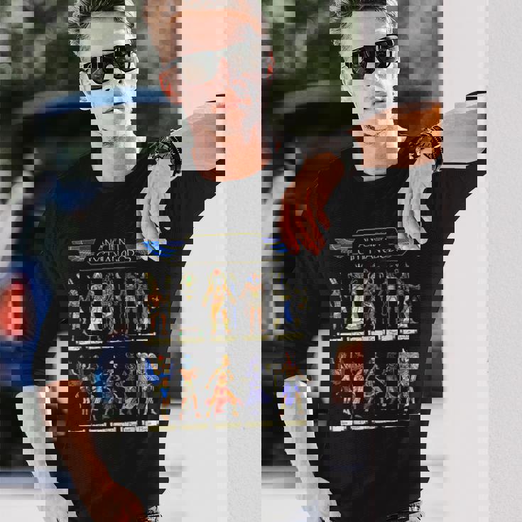 エジプトの神々古代エジプトの神話ファラオアヌビストートホルスラセクメトバステト 長袖Tシャツ 彼への贈り物