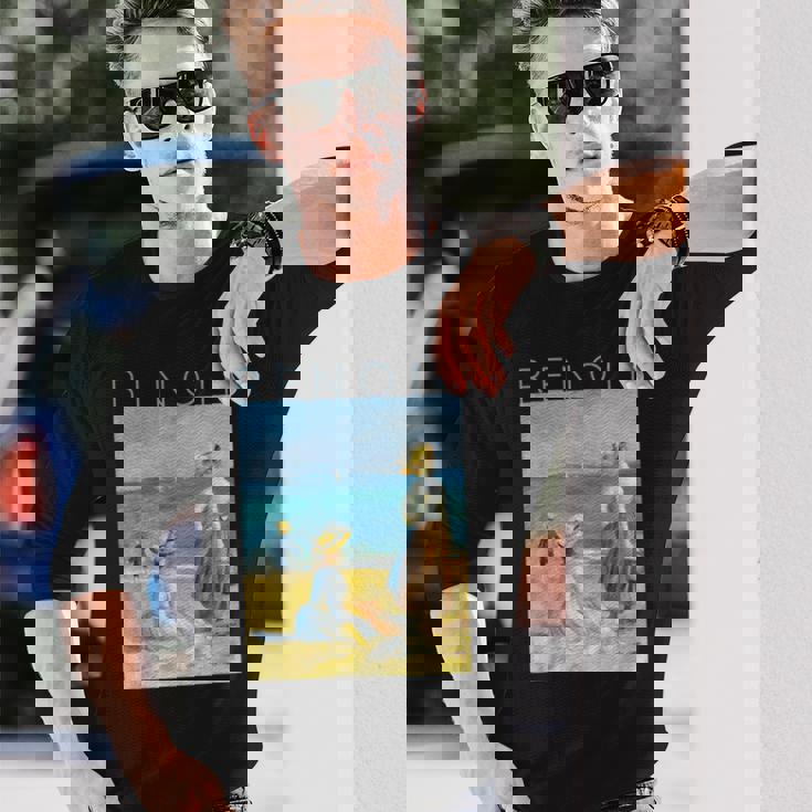 オーギュスト・ルノワール ビーチのフィギュア 長袖Tシャツ 彼への贈り物