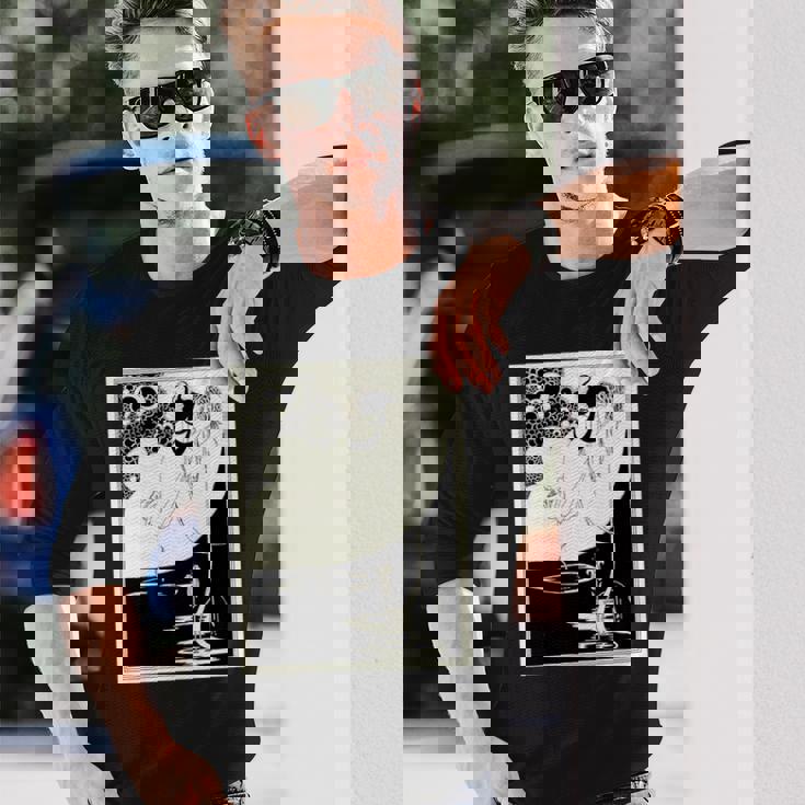 オーブリー・ビアズリーによるクライマックス1893 長袖tシャツ 長袖Tシャツ 彼への贈り物