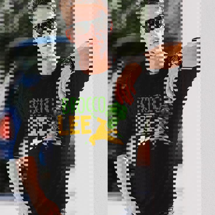 カンフー ブロッコリー ブロッコリー ビーガン 野菜 長袖Tシャツ 彼への贈り物