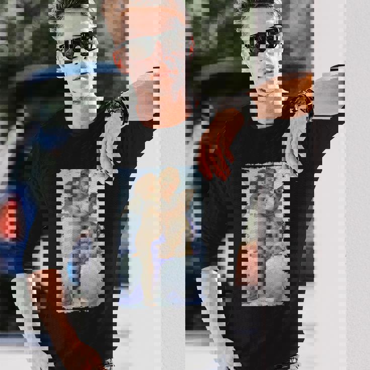 キスエンジェルズ ファーストキス 絵画 天使 キス キューピッド ラブ 長袖Tシャツ 彼への贈り物