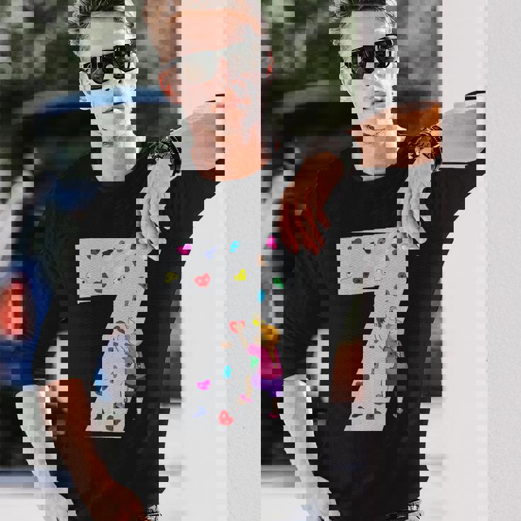 キッズ 7歳の誕生日パーティーケーキクライマークライムボルダリング 長袖Tシャツ 彼への贈り物