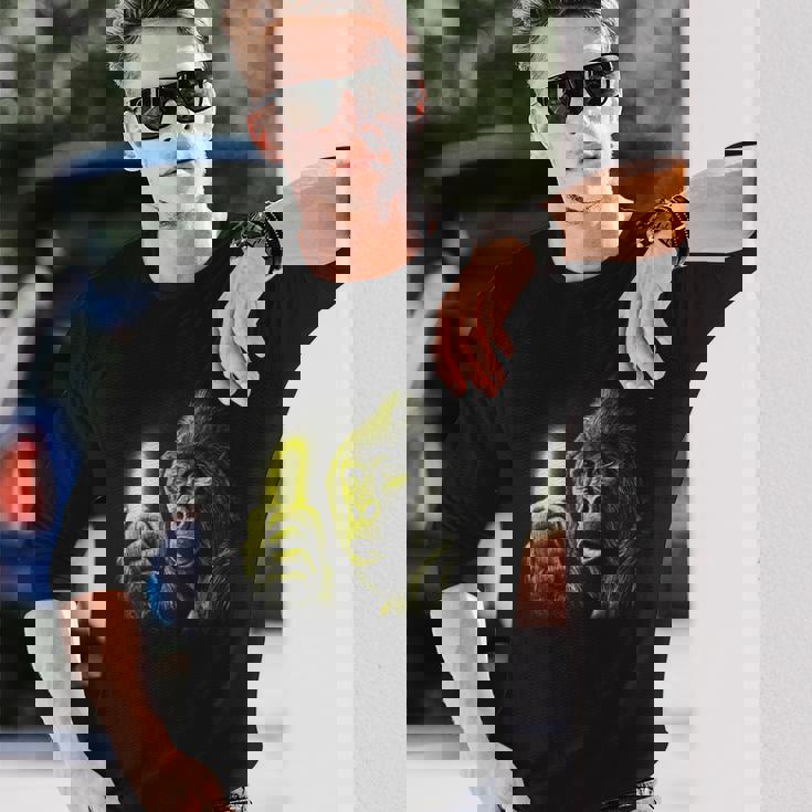 ゴリラとバナナ 長袖Tシャツ 彼への贈り物